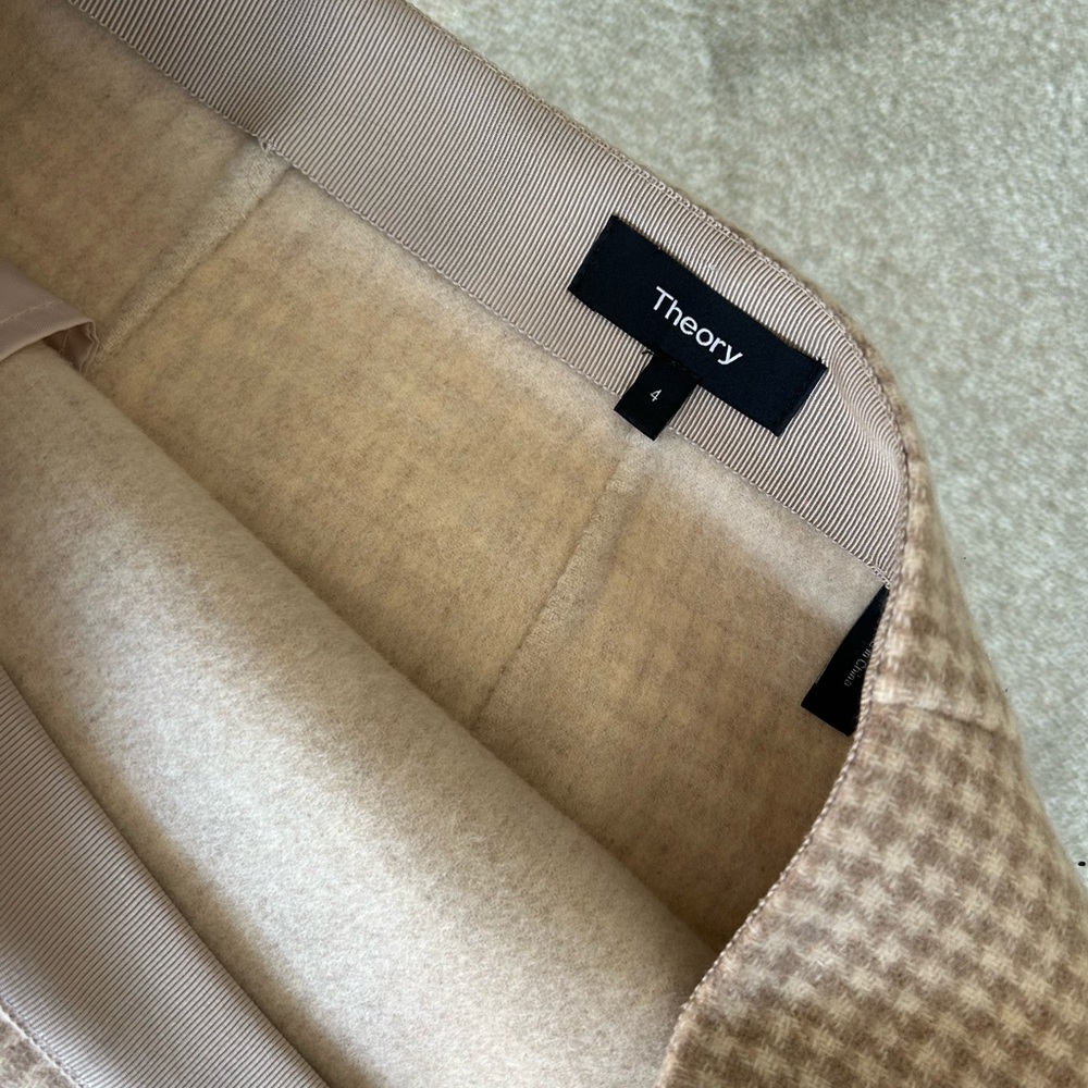 Theory Beige and Cream Checkered Skirt